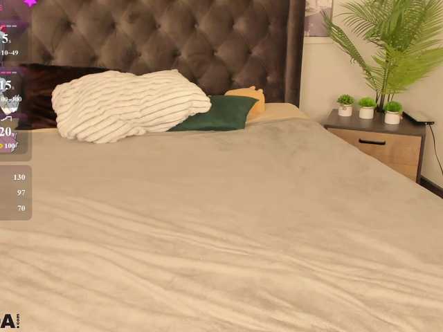 arisollis live cam on BongaCams