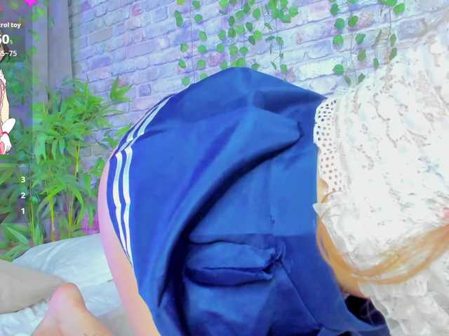 arisollis live cam on BongaCams