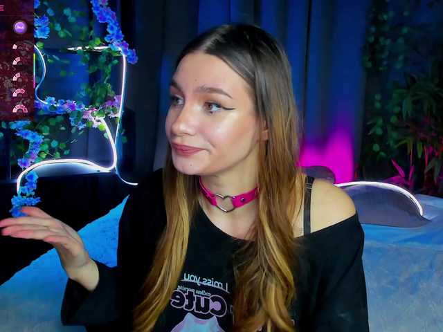 arisollis live cam on BongaCams