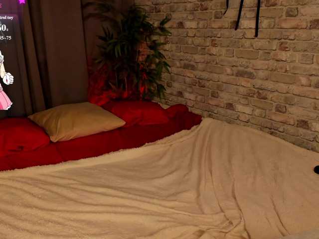 arisollis live cam on BongaCams