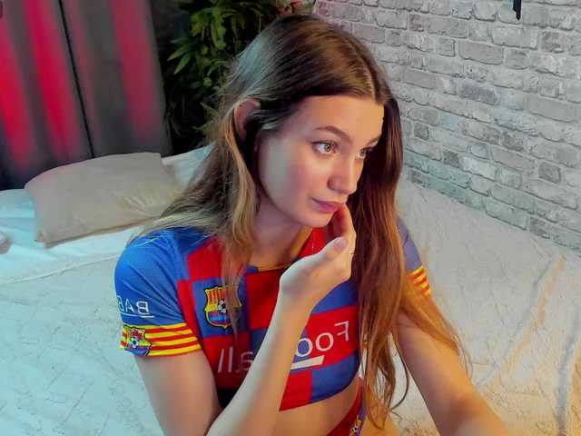arisollis live cam on BongaCams