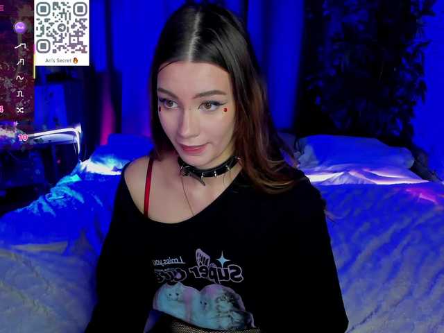arisollis live cam on BongaCams