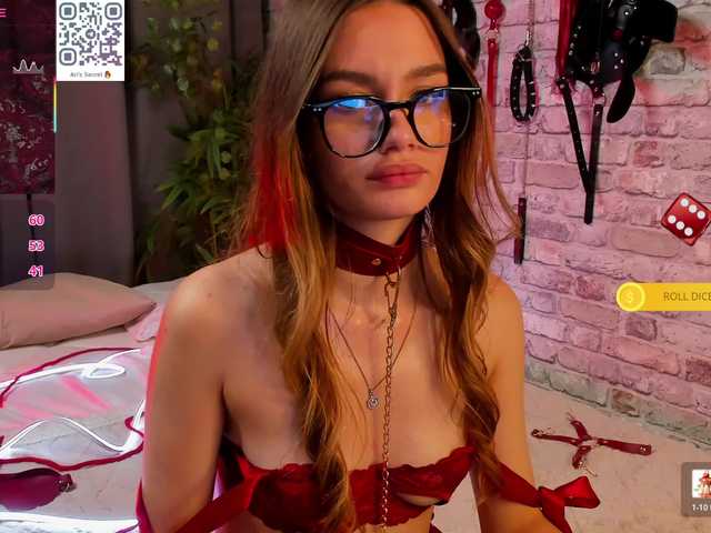 arisollis live cam on BongaCams