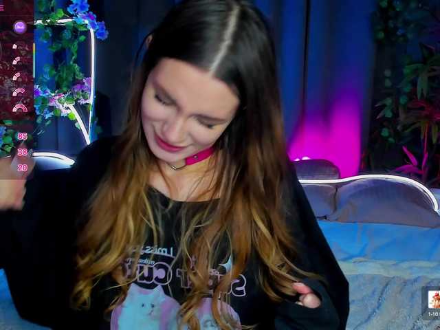 arisollis live cam on BongaCams