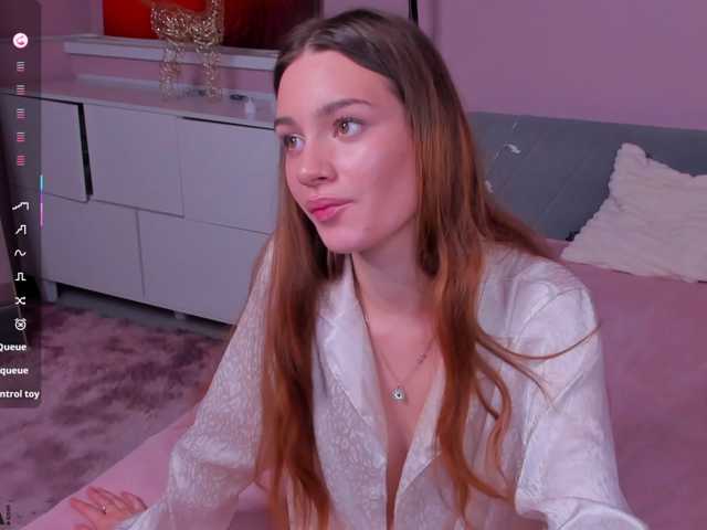 arisollis live cam on BongaCams