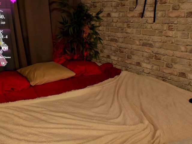 arisollis live cam on BongaCams