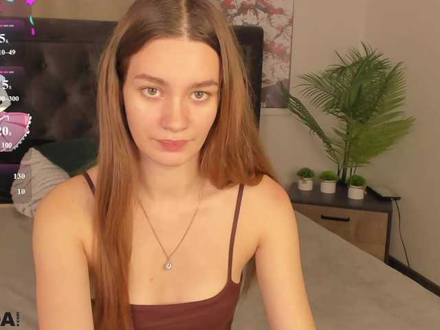 arisollis live cam on BongaCams