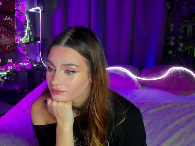 arisollis live cam on BongaCams