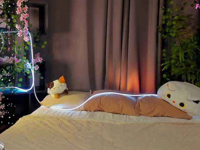 arisollis live cam on BongaCams