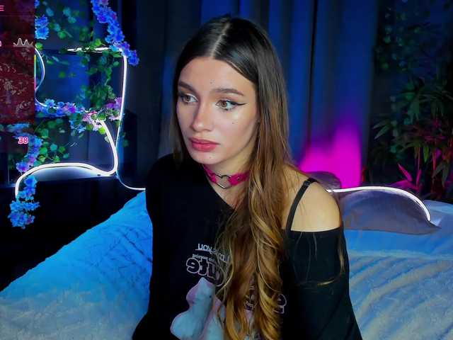 arisollis live cam on BongaCams