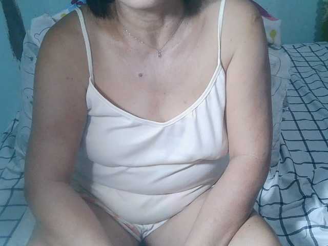 HotMama50 live cam preview