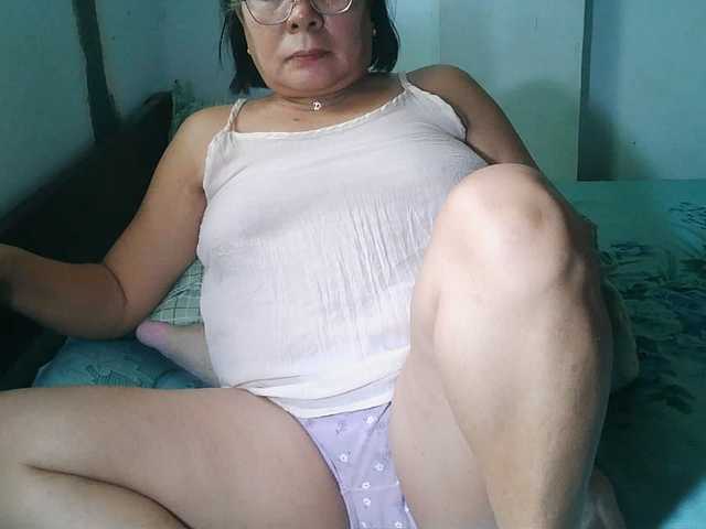HotMama50 live cam preview