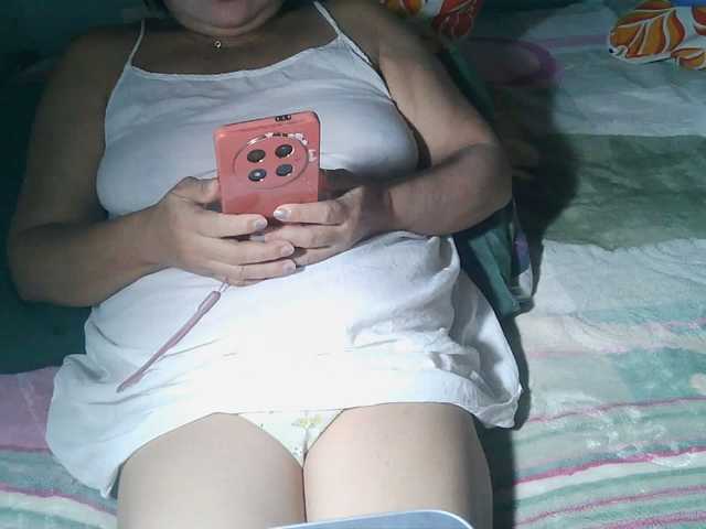 HotMama50 live cam preview