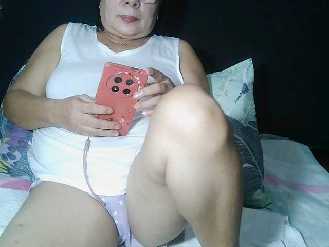 HotMama50 live cam preview