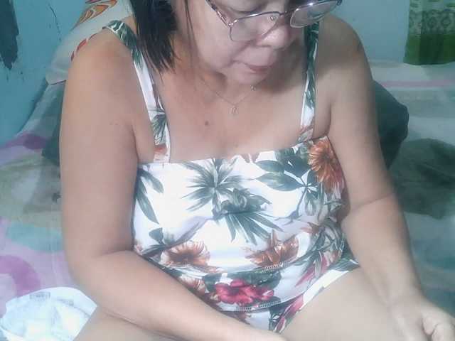 HotMama50 live cam preview
