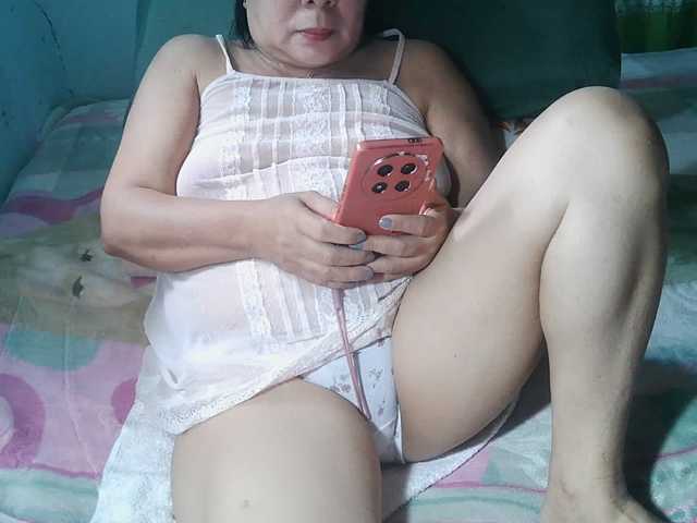 HotMama50 live cam preview