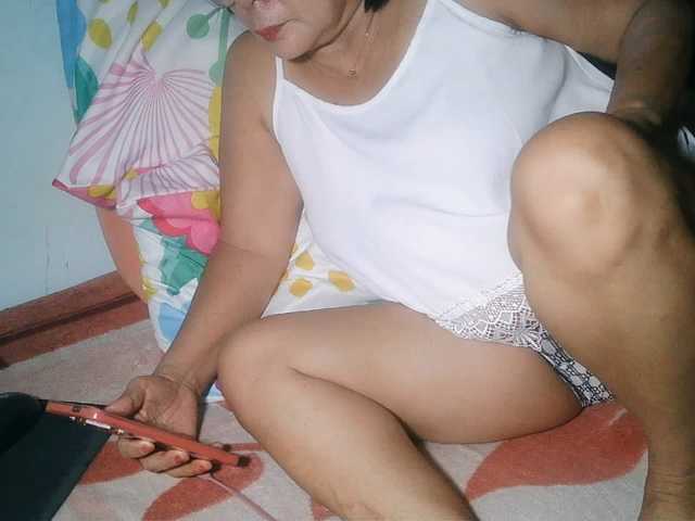 HotMama50 live cam on BongaCams