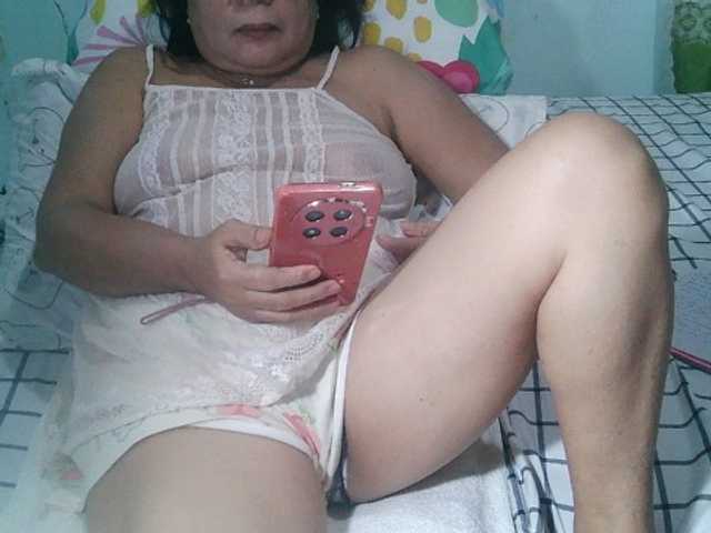 HotMama50 live cam on BongaCams