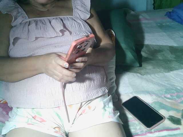 HotMama50 live cam preview
