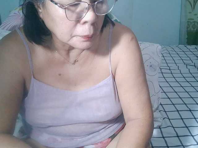 HotMama50 live cam preview