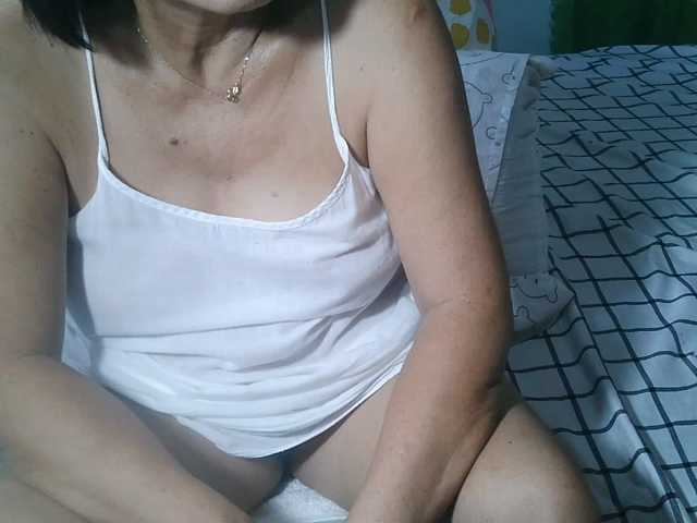 HotMama50 live cam on BongaCams