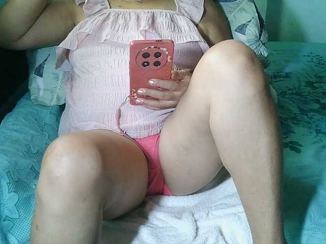 HotMama50 live cam preview