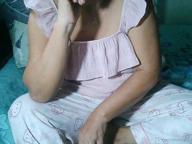 HotMama50 live cam on BongaCams