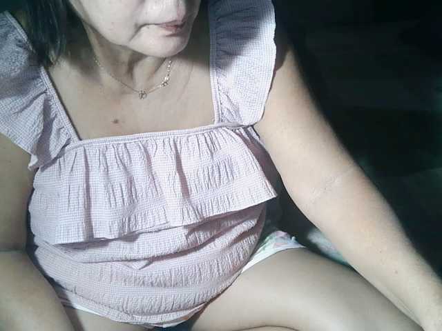 HotMama50 live cam preview