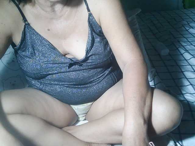 HotMama50 live cam on BongaCams