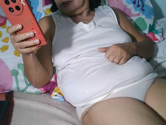 HotMama50 live cam on BongaCams