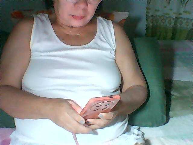 HotMama50 live cam on BongaCams