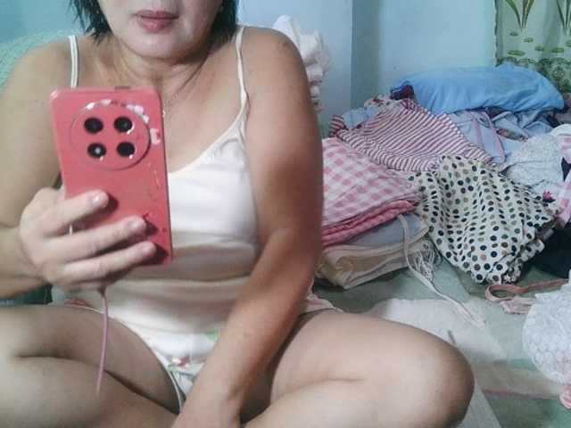 HotMama50 live cam on BongaCams