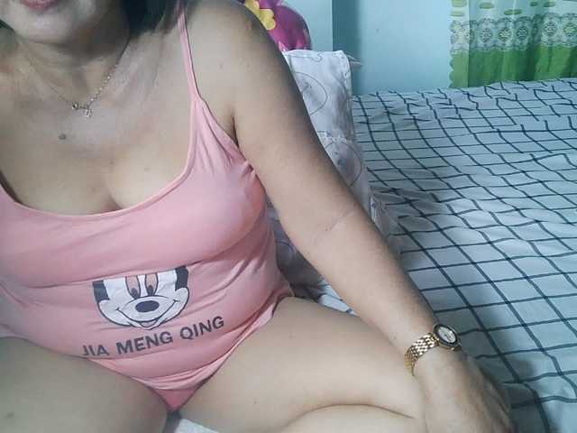 HotMama50 live cam on BongaCams