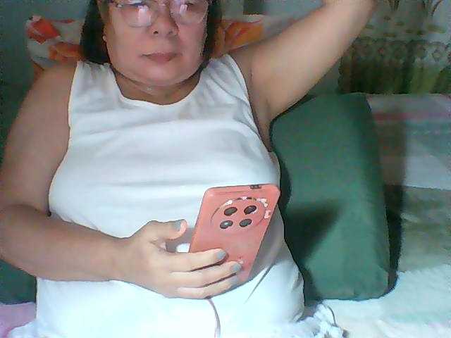 HotMama50 live cam on BongaCams