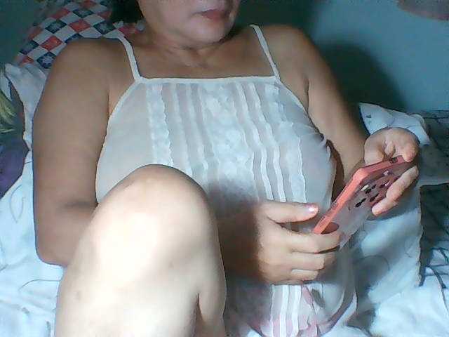 HotMama50 live cam on BongaCams