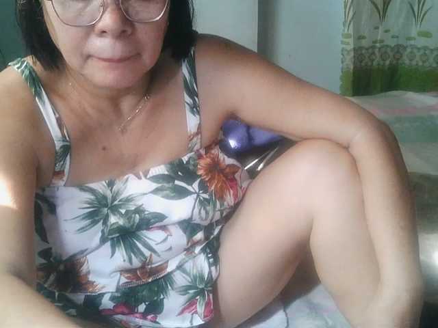 HotMama50 live cam on BongaCams