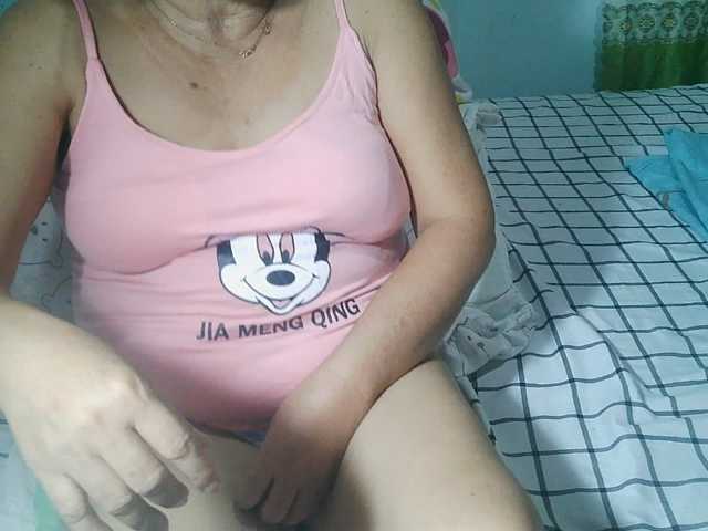HotMama50 live cam on BongaCams