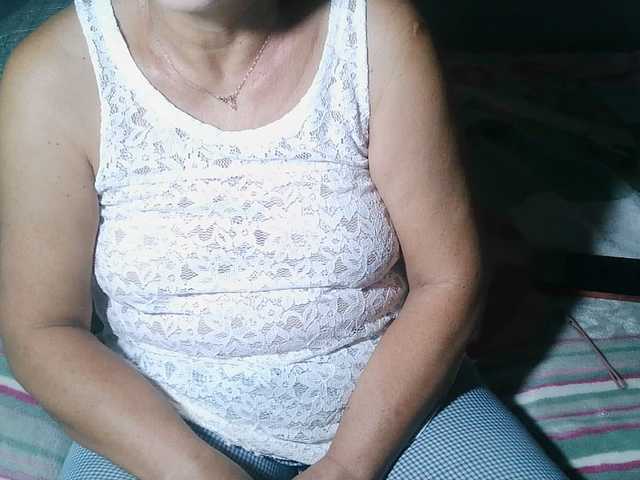 HotMama50 live cam on BongaCams