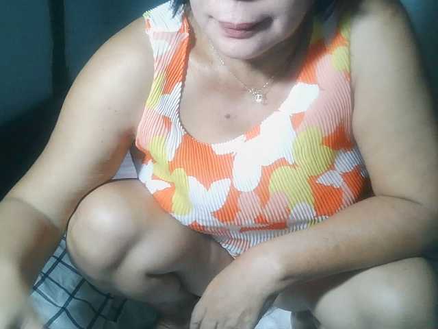 HotMama50 live cam on BongaCams