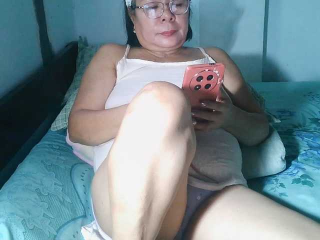 HotMama50 live cam on BongaCams