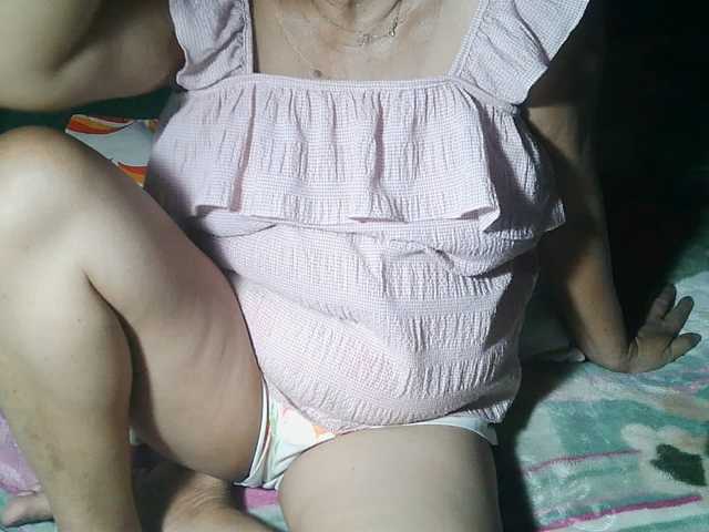 HotMama50 live cam preview