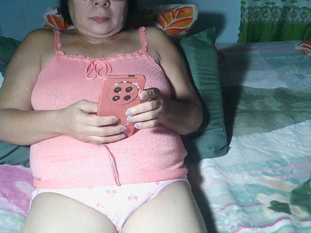 HotMama50 live cam on BongaCams