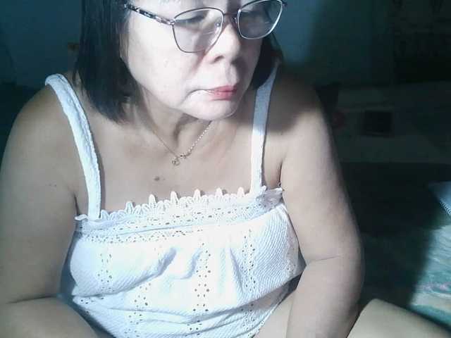 HotMama50 live cam preview