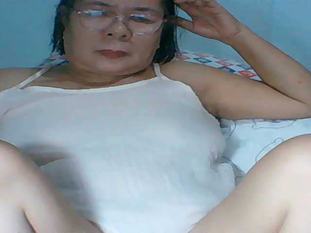 HotMama50 live cam on BongaCams