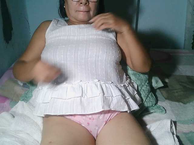 HotMama50 live cam on BongaCams