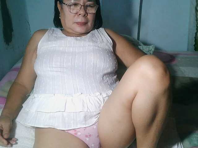 HotMama50 live cam on BongaCams