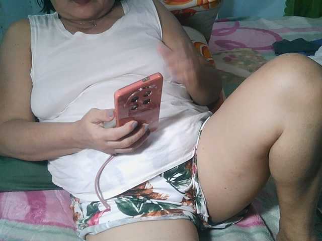 HotMama50 live cam preview