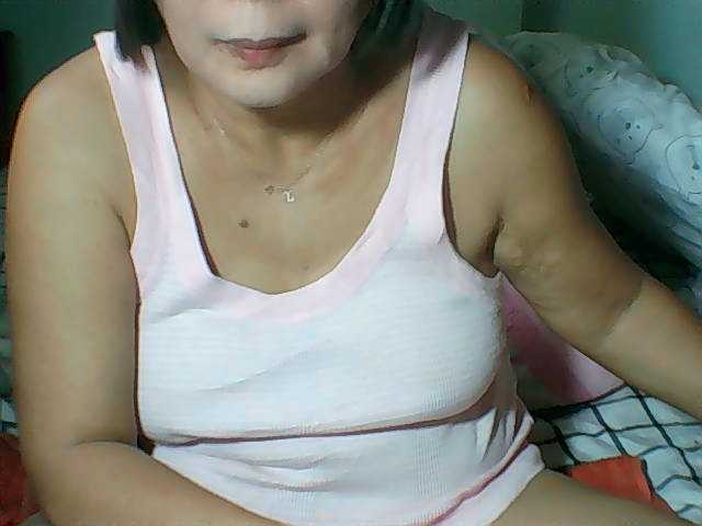 HotMama50 live cam on BongaCams