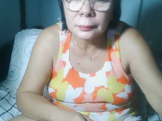 HotMama50 live cam on BongaCams