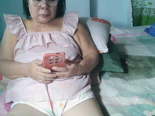 HotMama50 live cam preview